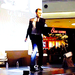 Tom Hiddleston GIF. Avengers Ogen Gifs Filmsterren Tom hiddleston Loki The avengers Onbetrouwbaar 