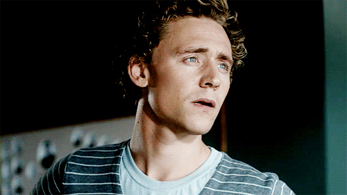 Tom Hiddleston GIF. Thor Gifs Filmsterren Tom hiddleston Loki H Hiddles Thor the dark world Korea Loki laufeyson Thor 2 