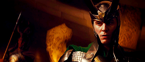 Tom Hiddleston GIF. Sorry Gifs Filmsterren Tom hiddleston Het spijt me Het spijt me echt 