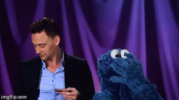Tom Hiddleston GIF. Sorry Gifs Filmsterren Tom hiddleston Het spijt me Het spijt me echt 