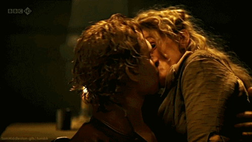Tom Hiddleston GIF. Gifs Filmsterren Tom hiddleston 