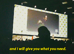 Tom Hiddleston GIF. Avengers Ogen Gifs Filmsterren Tom hiddleston Loki The avengers Onbetrouwbaar 