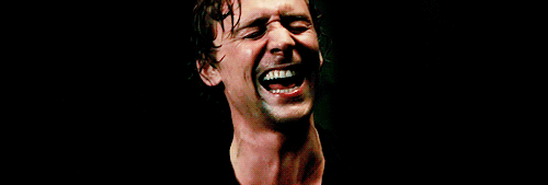 Tom Hiddleston GIF. Gifs Filmsterren Tom hiddleston Loki Duimen omhoog Geen probleem The avengers 