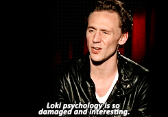 Tom Hiddleston GIF. Sorry Gifs Filmsterren Tom hiddleston Het spijt me Het spijt me echt 
