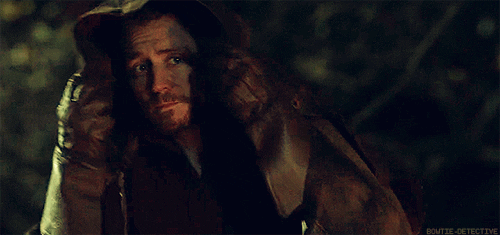 Tom Hiddleston GIF. Vallen Avengers Memes Gifs Filmsterren Tom hiddleston Loki I cant The avengers Ik kan niet 