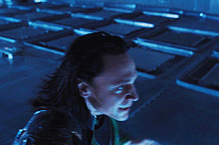 Tom Hiddleston GIF. Gifs Filmsterren Tom hiddleston 13 Loki 