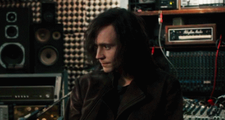 Tom Hiddleston GIF. Avengers Ogen Gifs Filmsterren Tom hiddleston Loki The avengers Onbetrouwbaar 