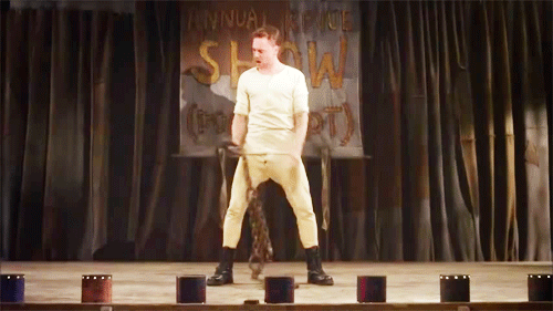 Tom Hiddleston GIF. Verward Gifs Filmsterren Tom hiddleston Geschokt 