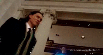 Tom Hiddleston GIF. Gifs Filmsterren Tom hiddleston 13 Loki 