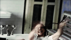 Tom Hiddleston GIF. Emoties Sexy Gifs Filmsterren Tom hiddleston Probleem Kwaad Loki Gevoelens Voelt I cant Griezelige 