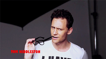 Tom Hiddleston GIF. Gifs Filmsterren Tom hiddleston Kalmeer Zich gedragen 