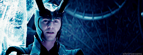 Tom Hiddleston GIF. Verward Gifs Filmsterren Tom hiddleston Geschokt 
