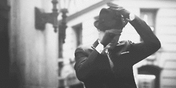 White Collar GIF. Films en series White collar Gifs Filmsterren Matt bomer Wat De mijne Neal caffrey 