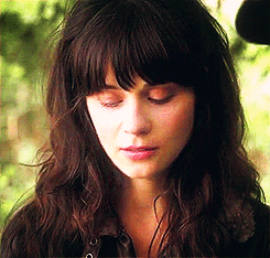 Zooey Deschanel GIF. Gifs Filmsterren Zooey deschanel Z Zooey deschanel gif Zooey Deschanel Gif jaagt Zooey deschanel gifs 