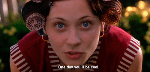 Zooey Deschanel GIF. Film Gifs Filmsterren Zooey deschanel Almost famous 