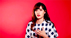 Zooey Deschanel GIF. Grappig Lol Gifs Filmsterren Zooey deschanel Haha Ach ja Grappig gif Boeiend New girl Zooey deschan 