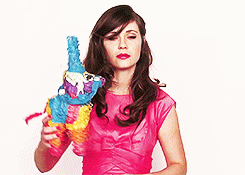 Zooey Deschanel GIF. Gifs Filmsterren Zooey deschanel New girl 