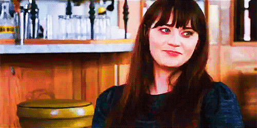 Zooey Deschanel GIF. Gifs Filmsterren Zooey deschanel Lachend 