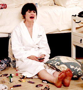 Zooey Deschanel GIF. Gifs Filmsterren Zooey deschanel New girl Zooey deschanel gif Nieuw meisje gif 