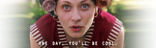 Zooey Deschanel GIF. Gifs Filmsterren Zooey deschanel Reacties Idk Onzeker 