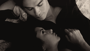 Films en series Series Vampire diaries Damon And Elena