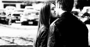 Films en series Series Vampire diaries Elena En Damon