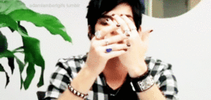 Adam Lambert GIF. Artiesten Gifs Adam lambert American idol 