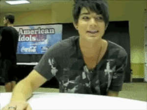 Adam Lambert GIF. Interview Artiesten Gifs Adam lambert 2010 