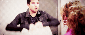 Adam Lambert GIF. Interview Japan Artiesten Gifs Adam lambert 2010 