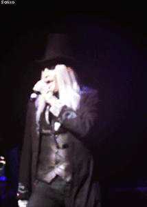 Adam Lambert GIF. Muziek Artiesten Gifs Adam lambert 