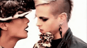 Adam Lambert GIF. Artiesten Mama Gifs Adam lambert 