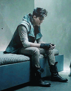 Adam Lambert GIF. Artiesten Tommy Kus Gifs Adam lambert 2010 Glam natie tour 