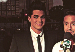 Adam Lambert GIF. Artiesten Gifs Adam lambert 