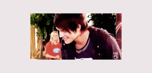 Adam Lambert GIF. Artiesten Gifs Adam lambert 2010 Donorschoosechat 