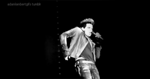 Adam Lambert GIF. Interview Artiesten Gifs Adam lambert 2010 