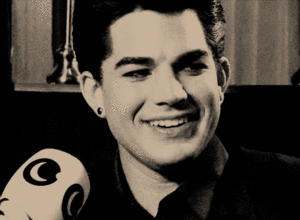 Adam Lambert GIF. Artiesten Gifs Adam lambert 