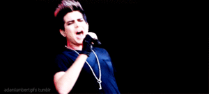 Adam Lambert GIF. Artiesten Gifs Adam lambert Pose 