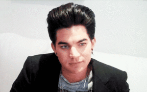 Adam Lambert GIF. Interview Artiesten Gifs Adam lambert Lachend 2011 