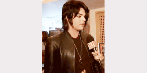Adam Lambert GIF. Artiesten Gifs Adam lambert Petersburg Btikm 