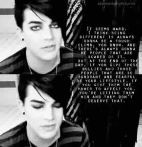 Adam Lambert GIF. Artiesten Kus Gifs Adam lambert Europa Glam natie tour 