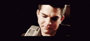 Adam Lambert GIF. Artiesten Gifs Adam lambert Fever 