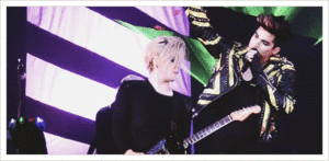 Adam Lambert GIF. Artiesten Tommy Kus Gifs Adam lambert 2010 Glam natie tour 