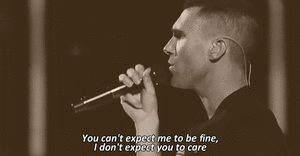 Adam Levine GIF. Artiesten Gifs Adam levine Paar 