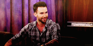 Adam Levine GIF. Artiesten Adam Gifs Adam levine Heet Lach Chelsea lately Hansome 