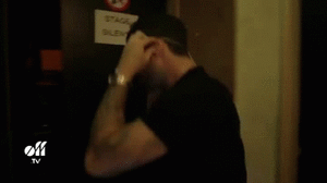 Maroon 5 GIF. Artiesten Ellen Gifs Adam levine Maroon 5 