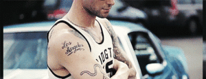 Adam Levine GIF. Artiesten Gifs Adam levine Etc 