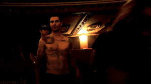 Adam Levine GIF. Artiesten Gifs Adam levine The voice 