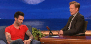 Maroon 5 GIF. Artiesten Meer Gifs Adam levine Maroon 5 