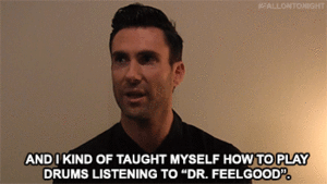 Adam Levine GIF. Artiesten Gifs Adam levine Vs 