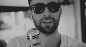 Maroon 5 GIF. Artiesten Gifs Adam levine Maroon 5 Leviner 